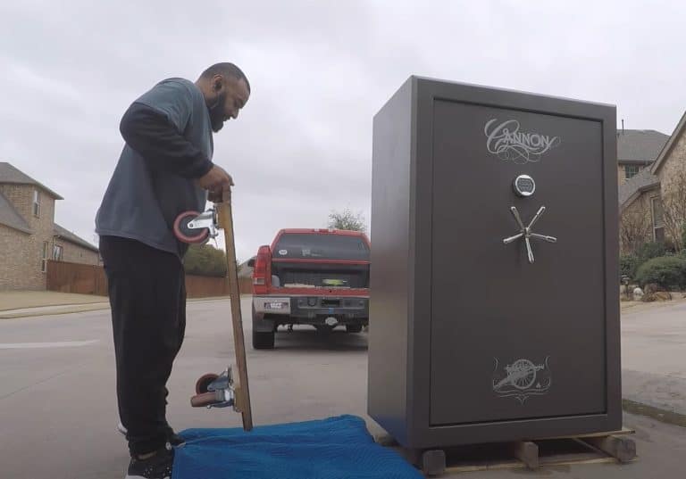 How To Unload A Gun Safe By Yourself?